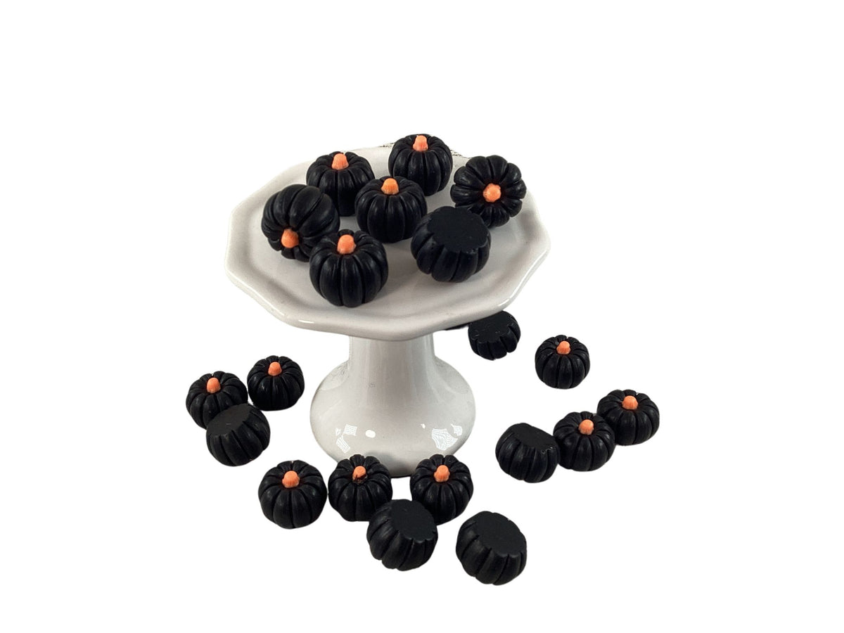 AGD Halloween Craft Supply - Artificial FAKE Resin Black Orange Pumpkin