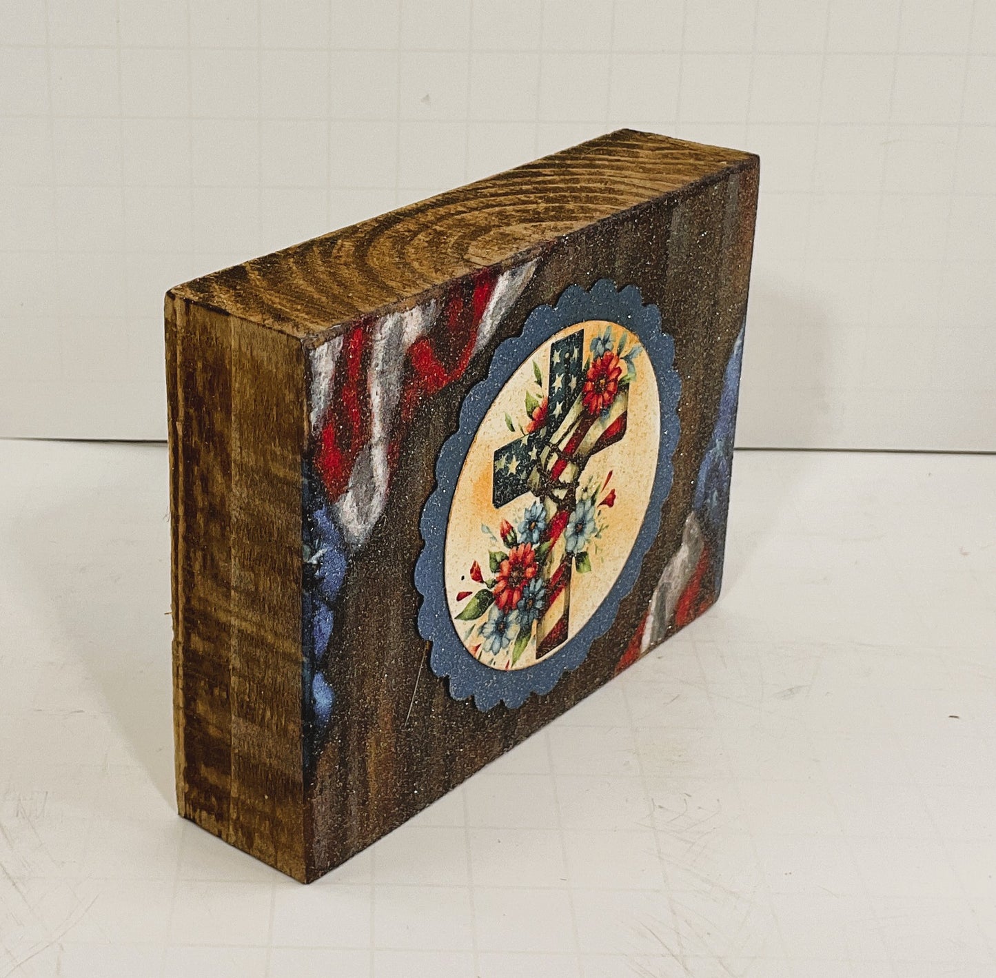 AGD Patriotic Decor - Floral American Cross Block Tier Tray SMALL Sign