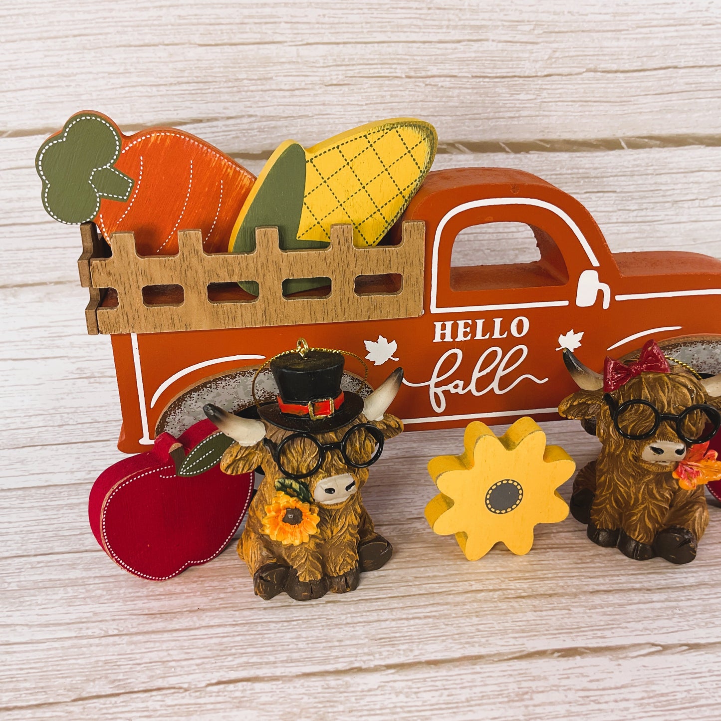 AGD Fall Decor - Resin Highland Cow Wood Truck Tabletop Set