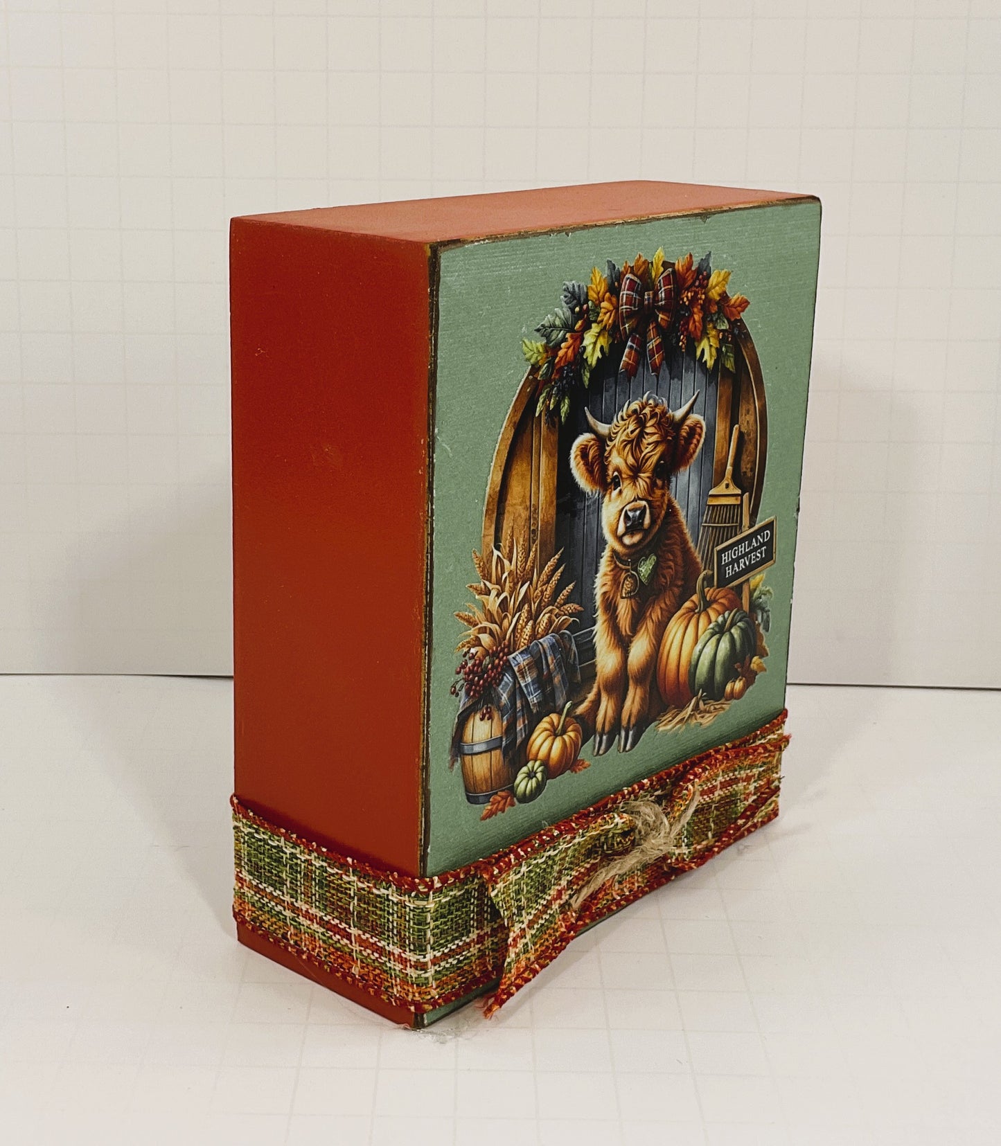 AGD Fall Decor - Autumn Highland Harvest Cow Box Sign