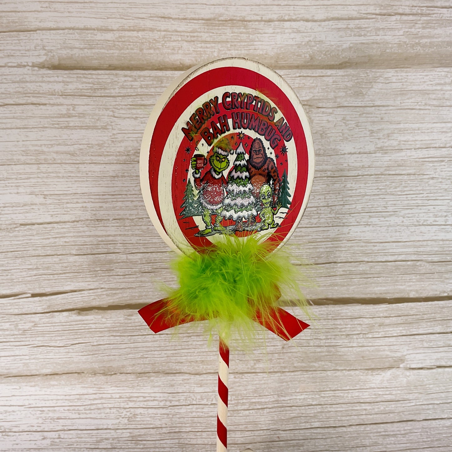 AGD Christmas Decor - Merry Cryptids Alien Bigfoot Peppermint Stand