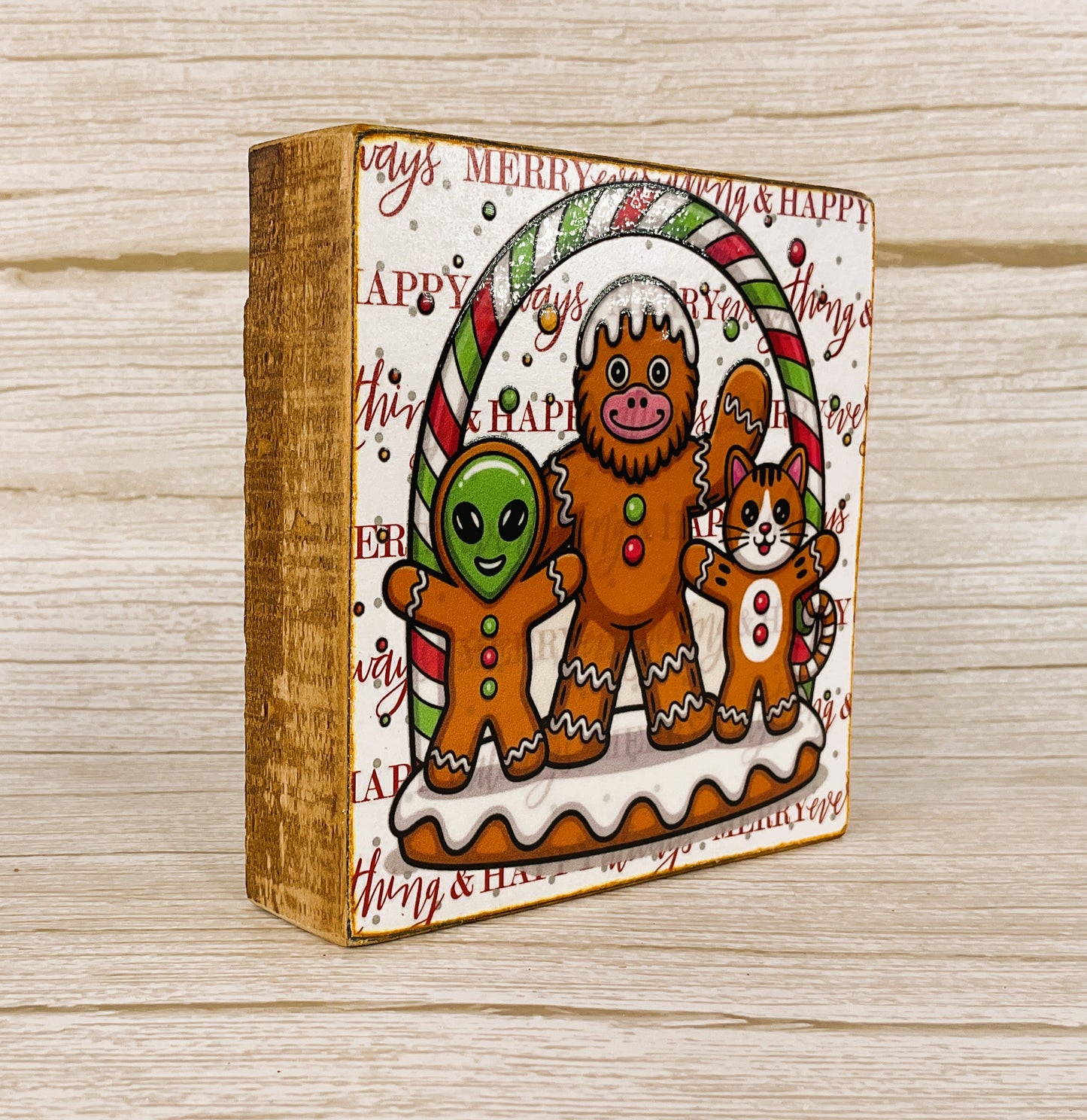 AGD Christmas Decor - Gingerbread Bigfoot Alien Small Block Sign
