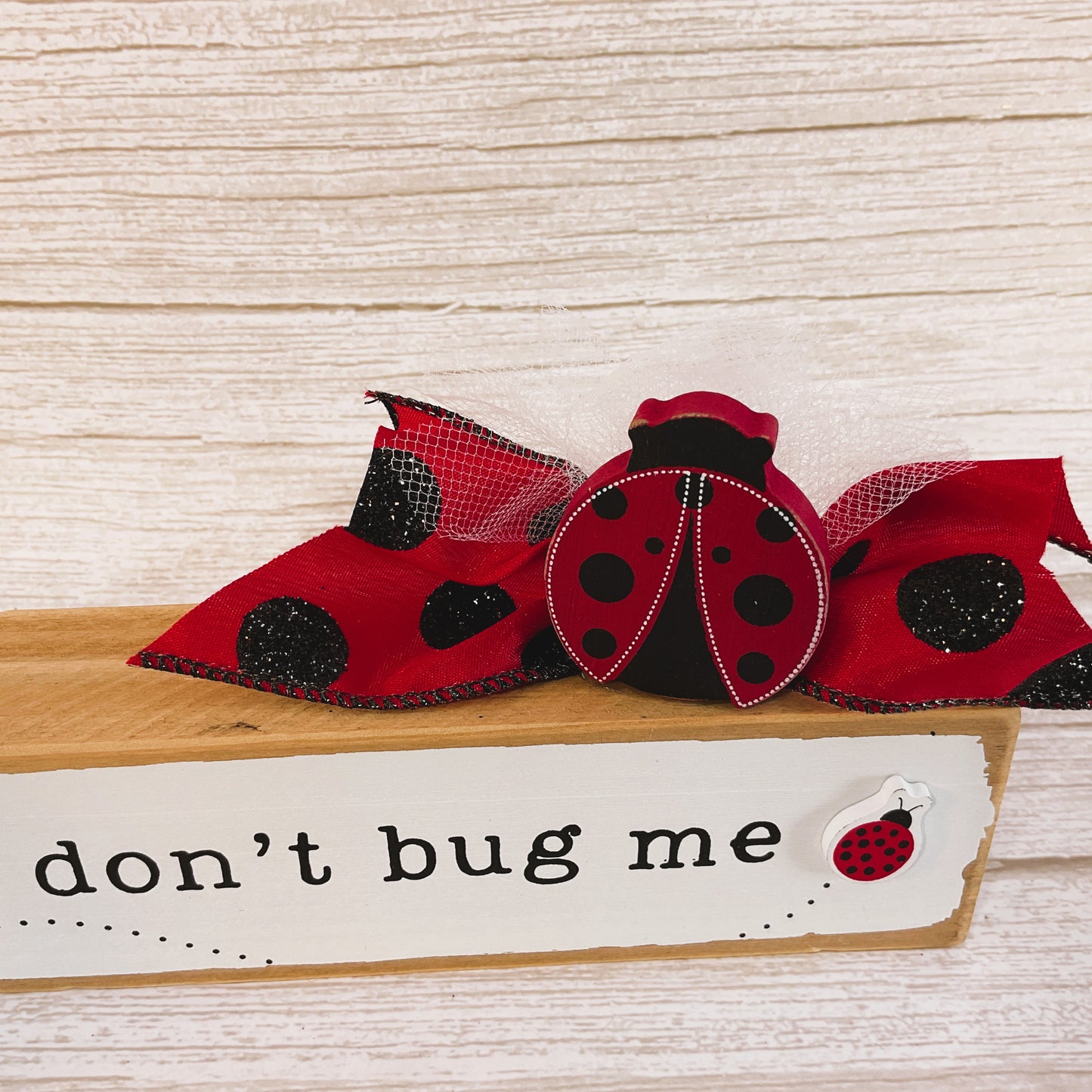 AGSD Summer Decor - Ladybug Sign and Chunky Daisy Wood Flower 2pc Set