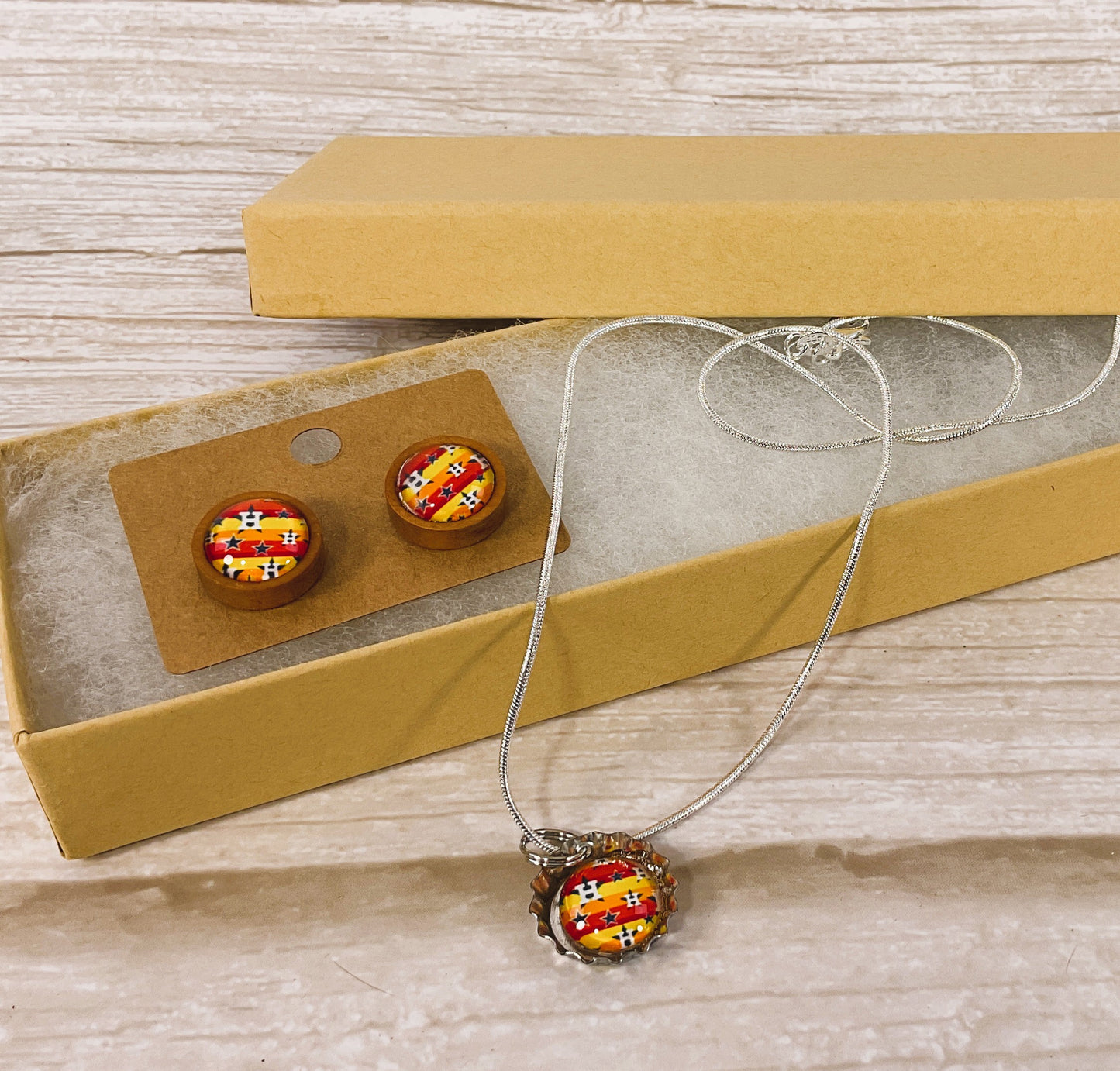 AGSD Novelty Jewelry -Mini Bottlecap Baseball Necklace and Pierced Earring Set