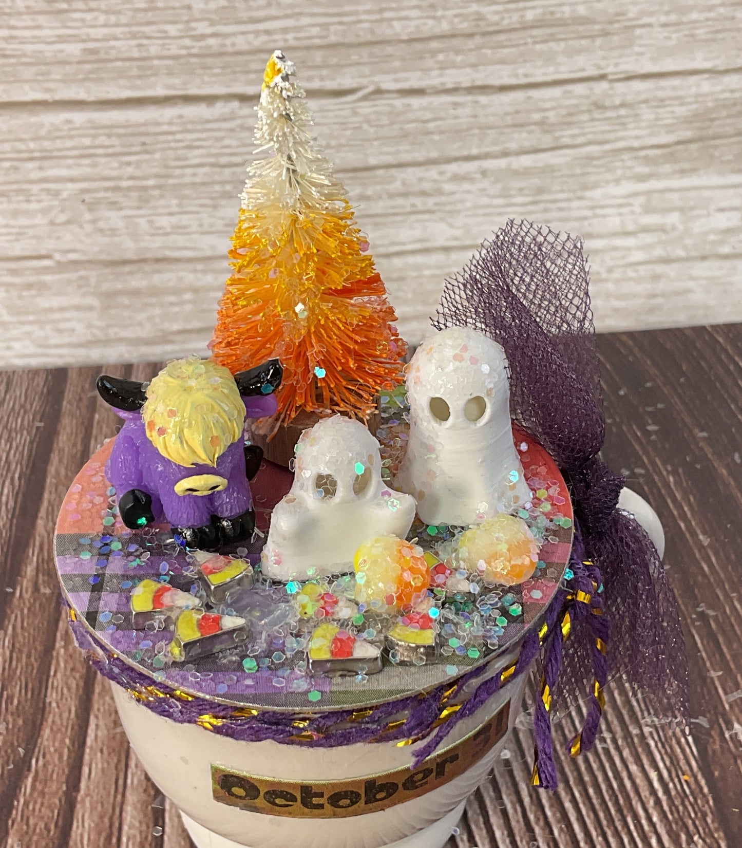 AGSD Halloween Decor - Micro Ghost Highland Cows Mini Ceramic Mug Display