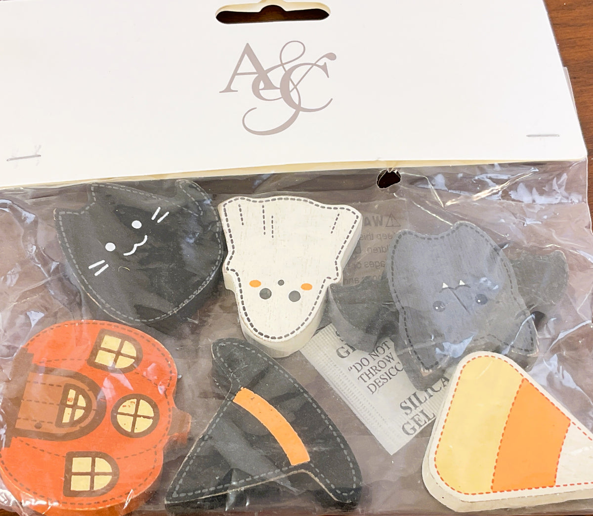 Adams & Co Halloween Decor - Letterboard Wood Icon Shapes Charms Various Designs