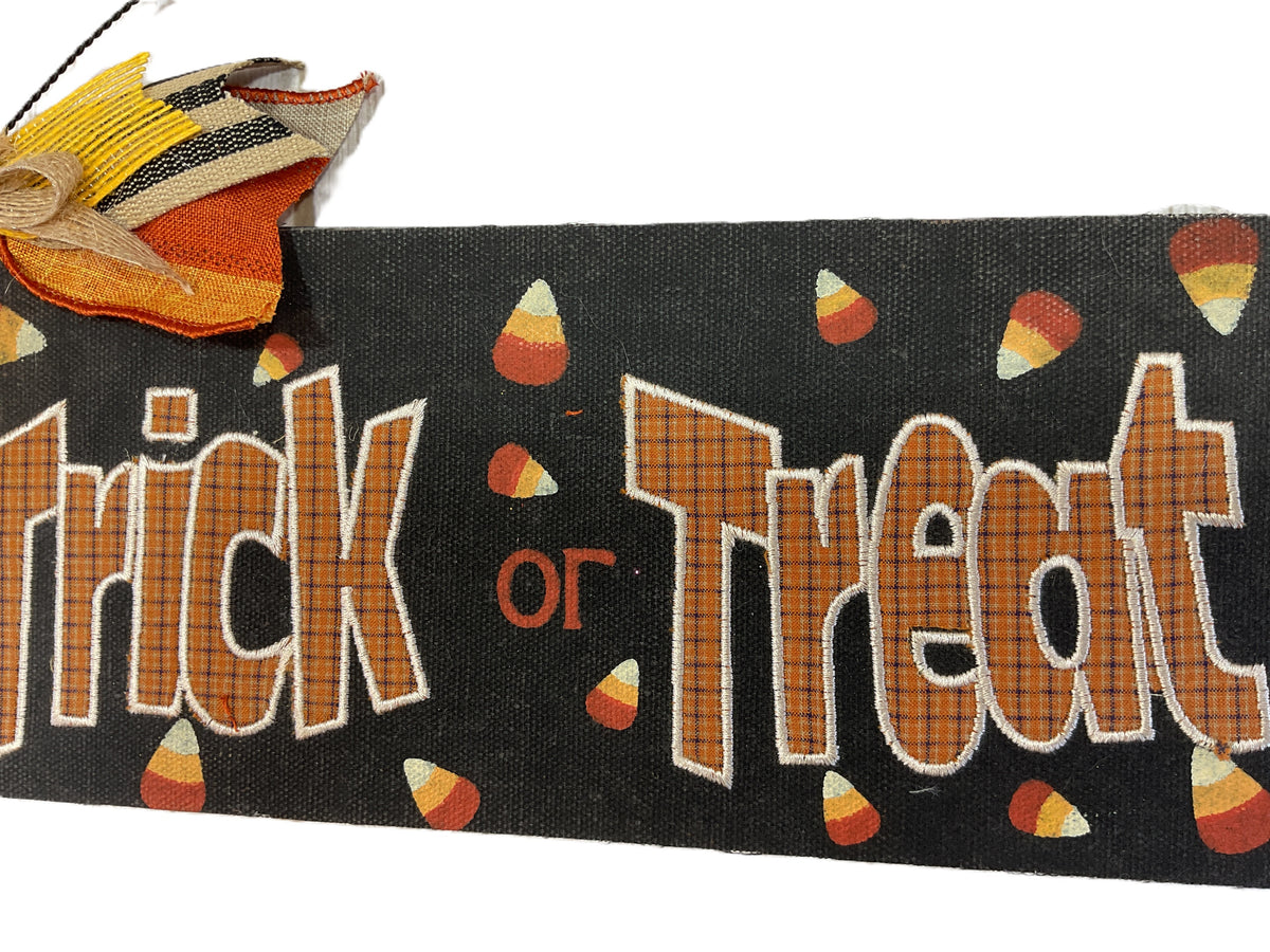 AGSD Halloween Decor - Canvas Primitive Trick Treat Candy Corn Sign