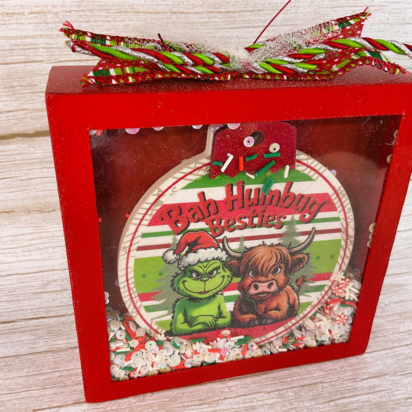 AGSD Christmas Decor - Whimsy Besties Highland Cow Shaker Shaker Sign