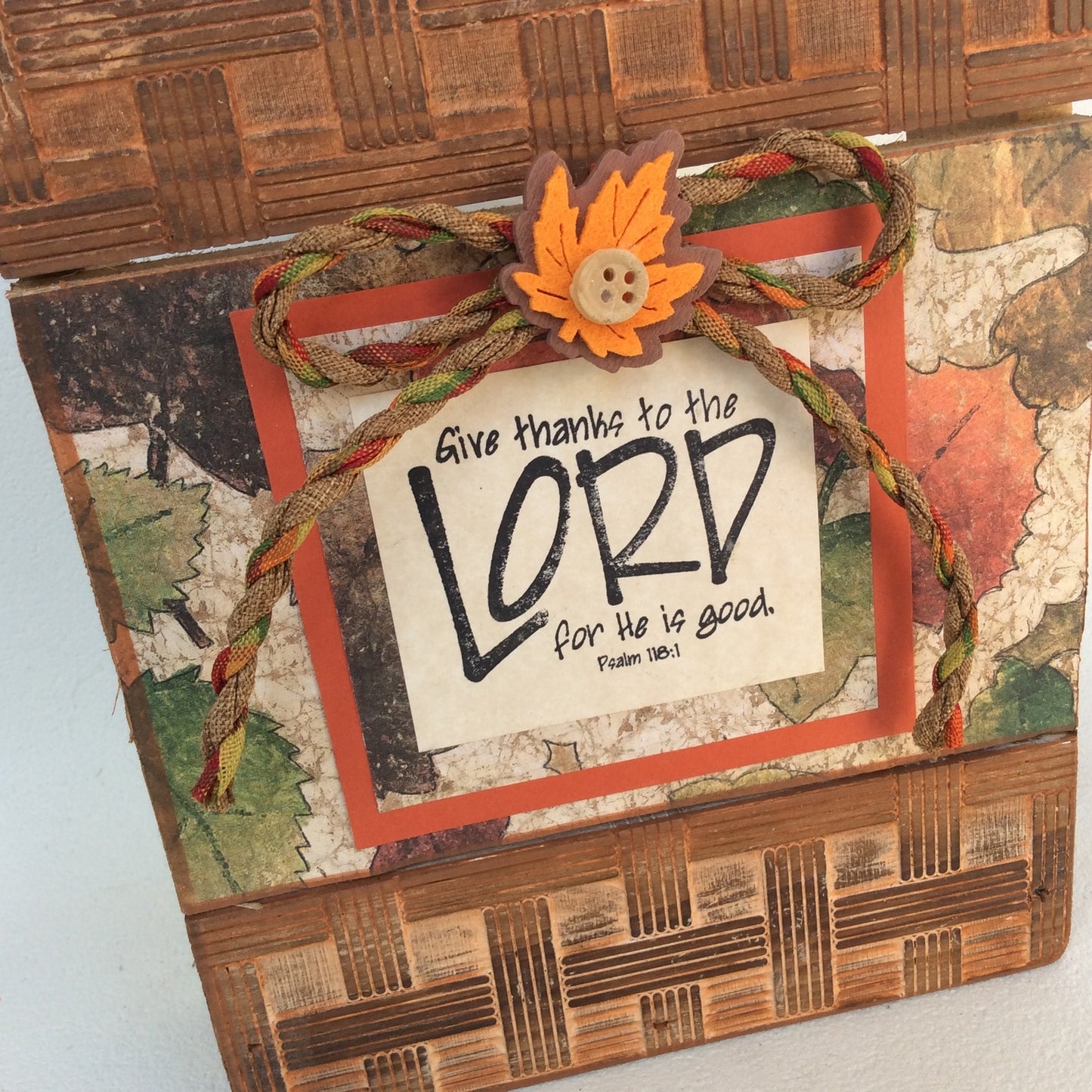 AGD Fall Decor - Give Thanks to the Lord Box Sign