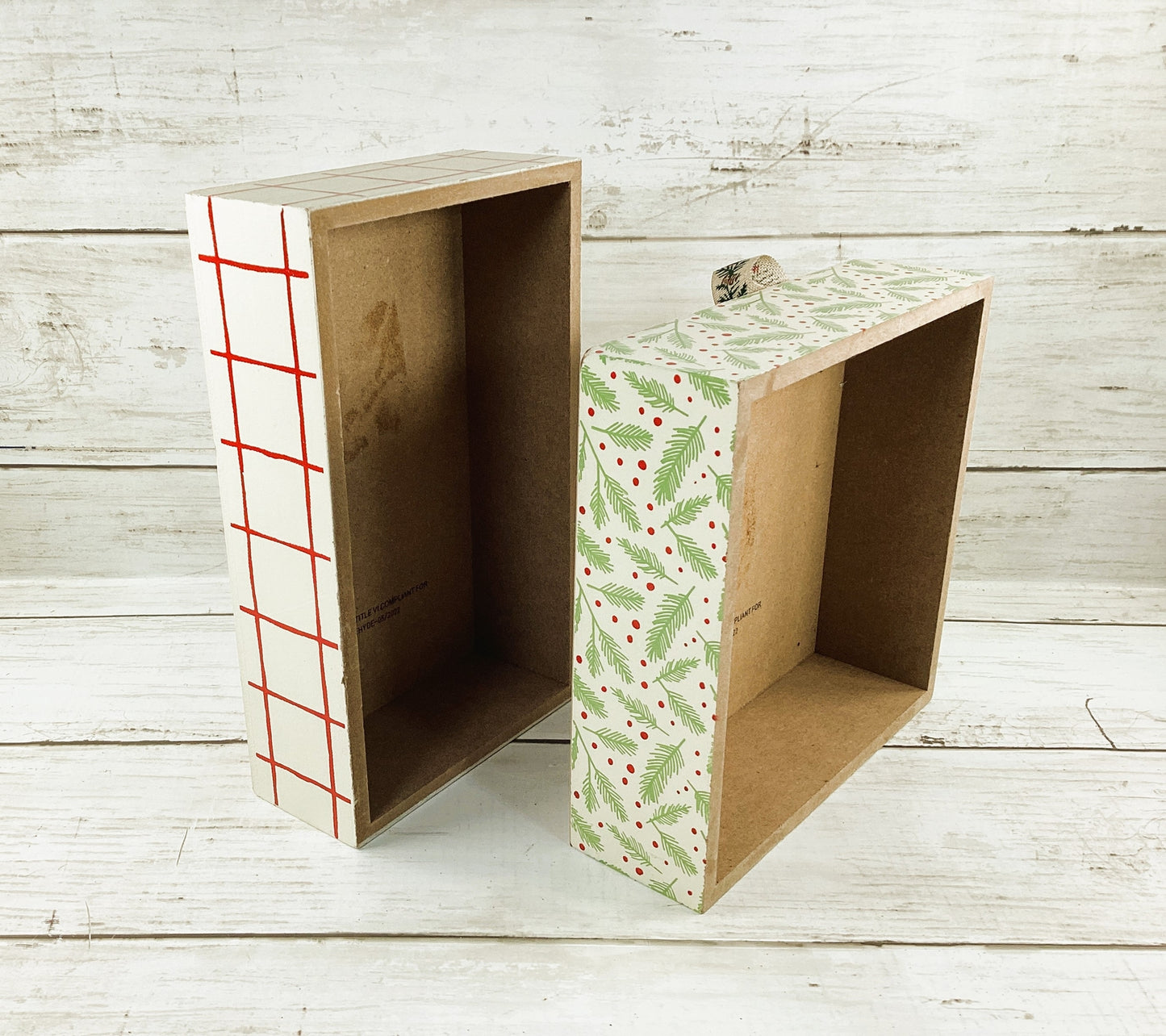 AGD Christmas Decor - Highland Scottish Cow Tabletop Box Signs 2pc Set