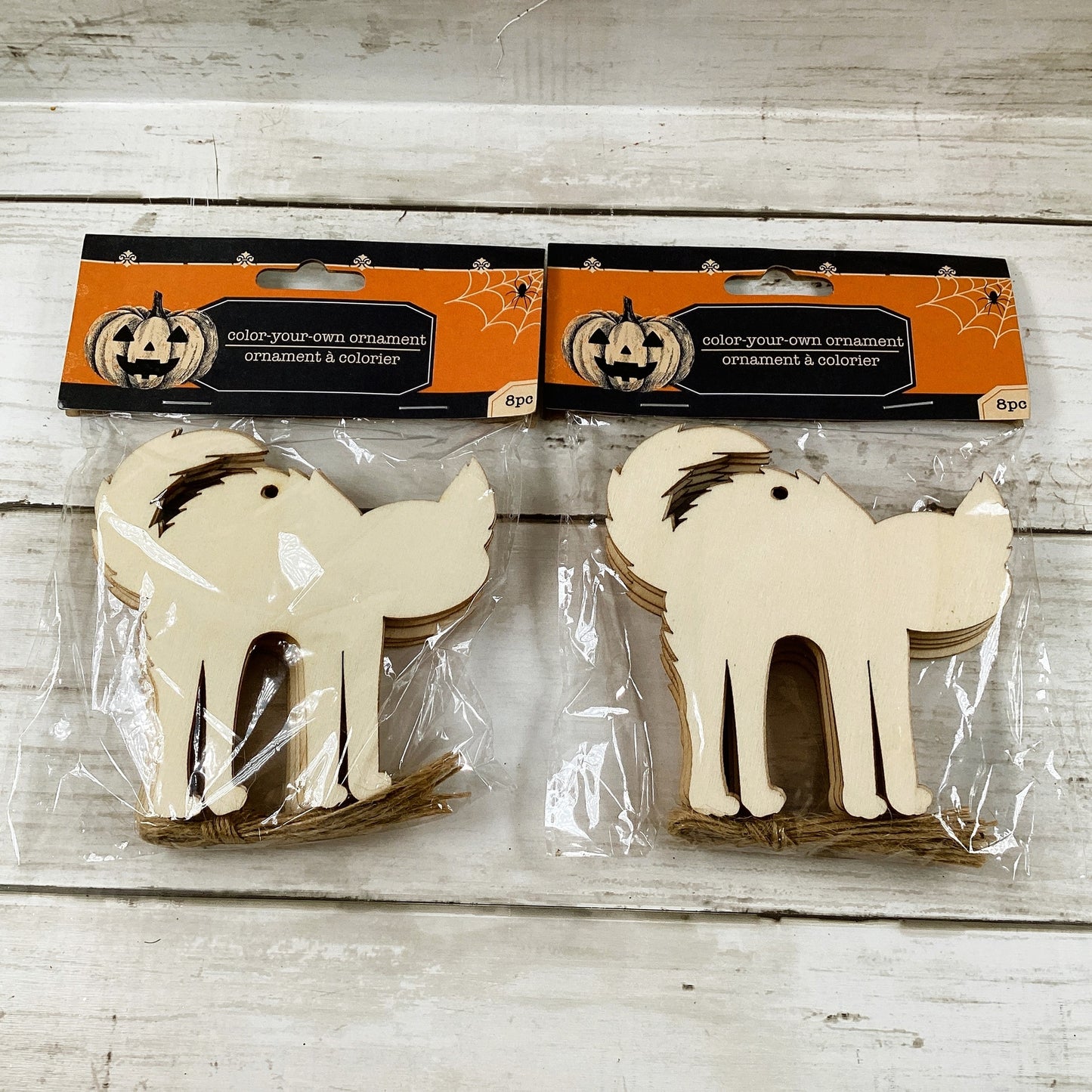 DT Halloween Craft Supply - Unfinished Wood Scaredy Cat Ornaments 16pc