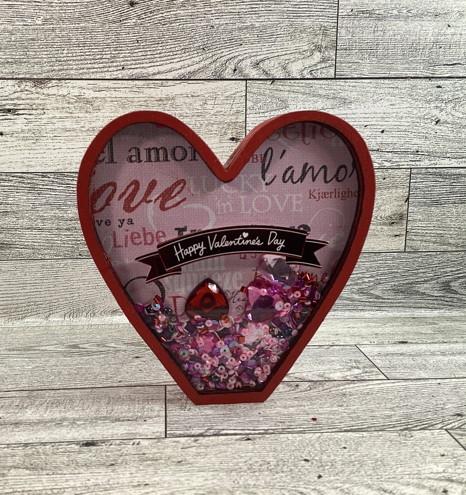 AGD  Valentines Decor -Love Makes Better Heart Chunky Wood Shaker