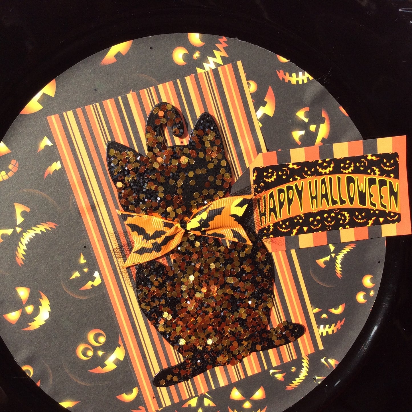 AGD Halloween Decor - Glitter Cat Charger Plate Display Sign