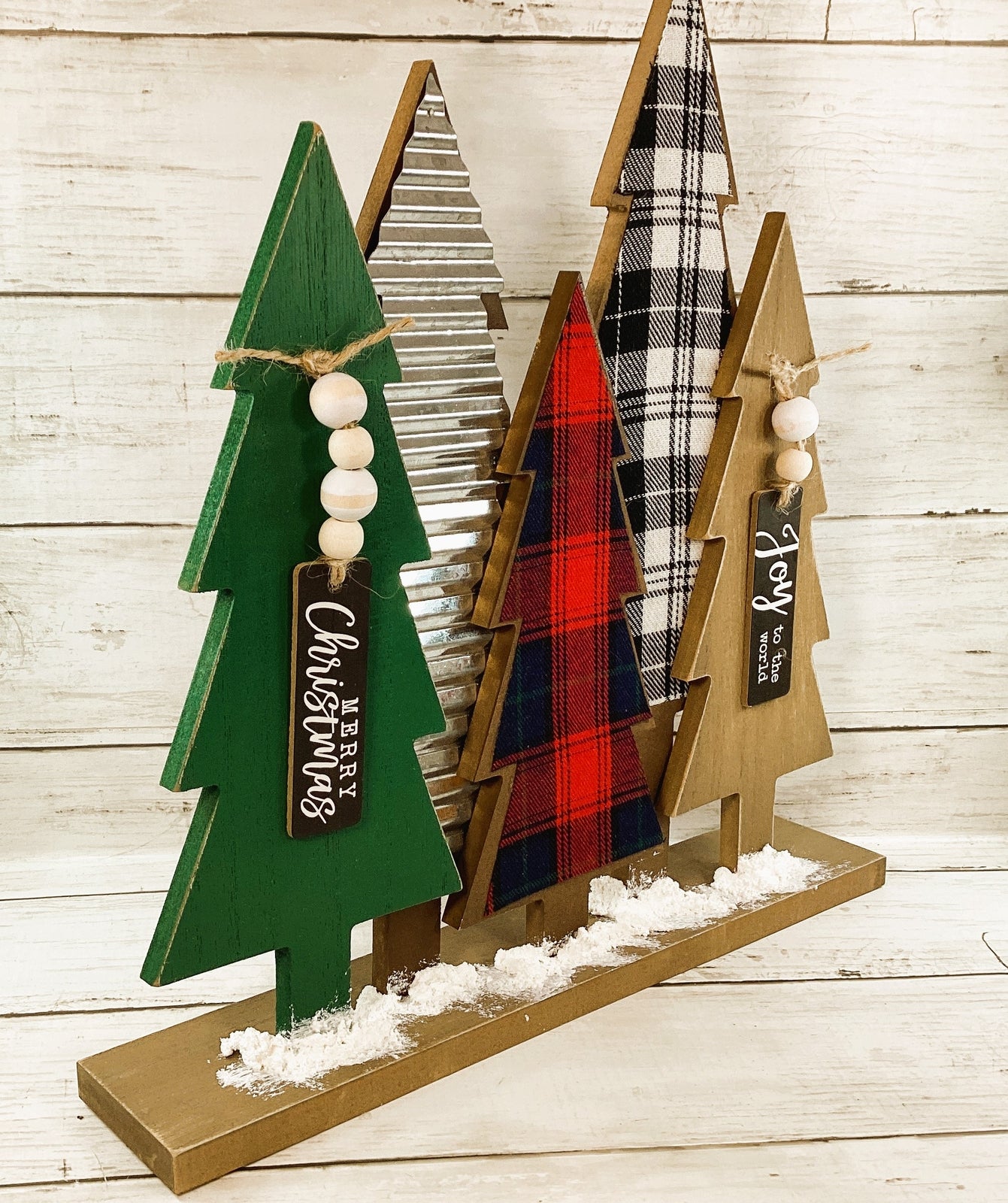 AGD Christmas Decor - Woodland Theme Tree Tabletop Scene