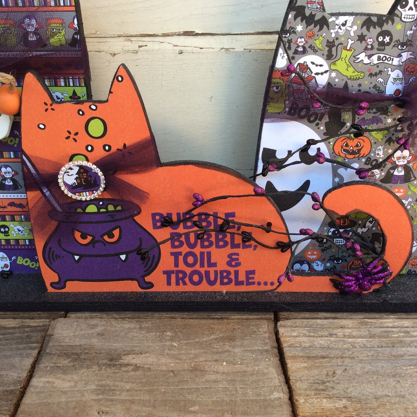 AGD Halloween Decor - Modern Prim Wood Trio Cat Tabletop Decor