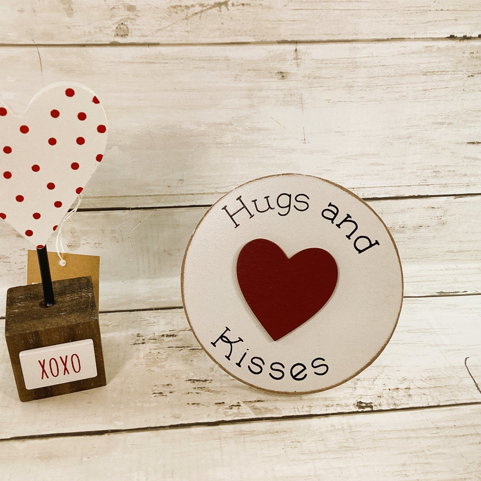 Valentines Decor - XOXO Hugs Kisses Tier Tray Decor 2pc Set