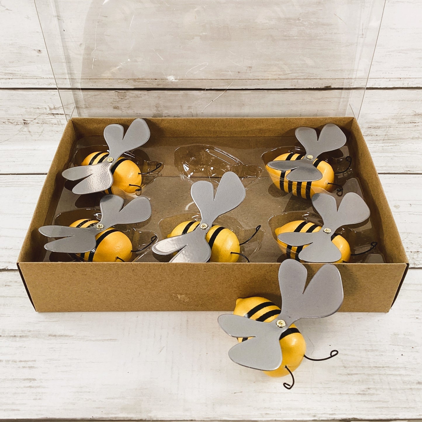 HL Spring Decor - Wood Metal Bees 6 pc Set
