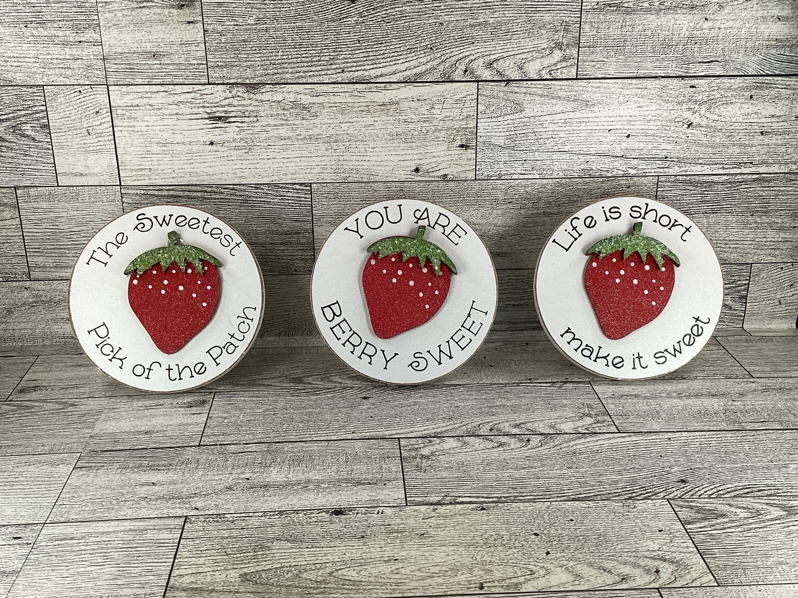AGD Spring Decor - Summer Strawberry Theme Tier Tray Decor 4pc Set