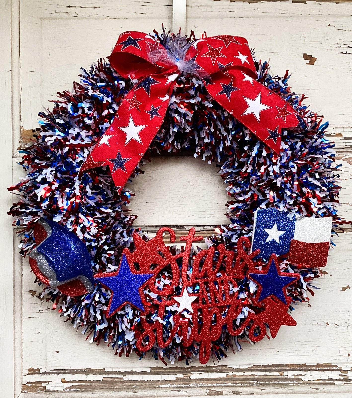 AGD Patriotic Decor - Stars Stripes Texas Flag Tinsel Wreath Wall Decor