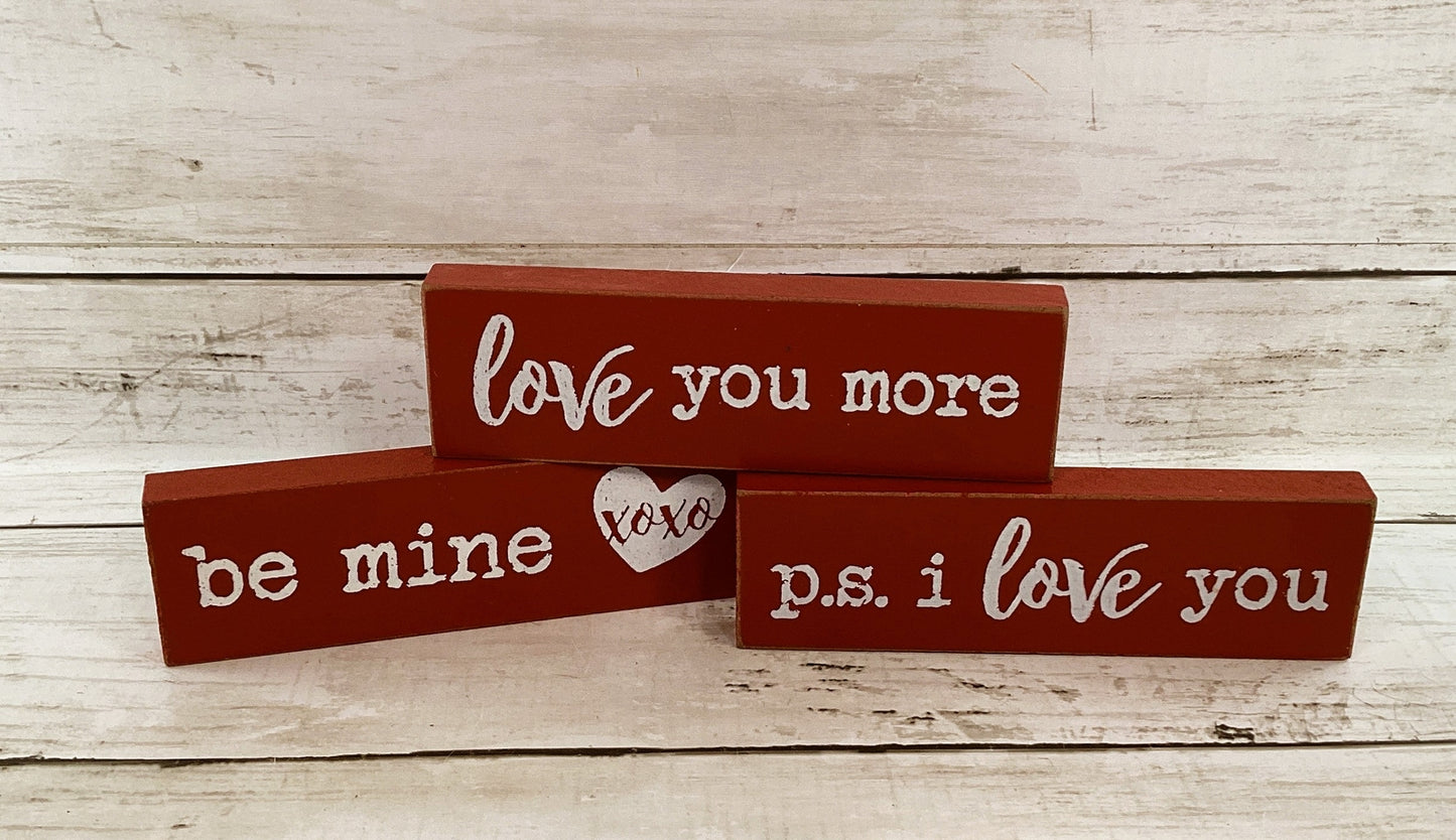 CWI Valentines Decor - Love Be Mine Mini Sticks XOXO Letters Tier Tray