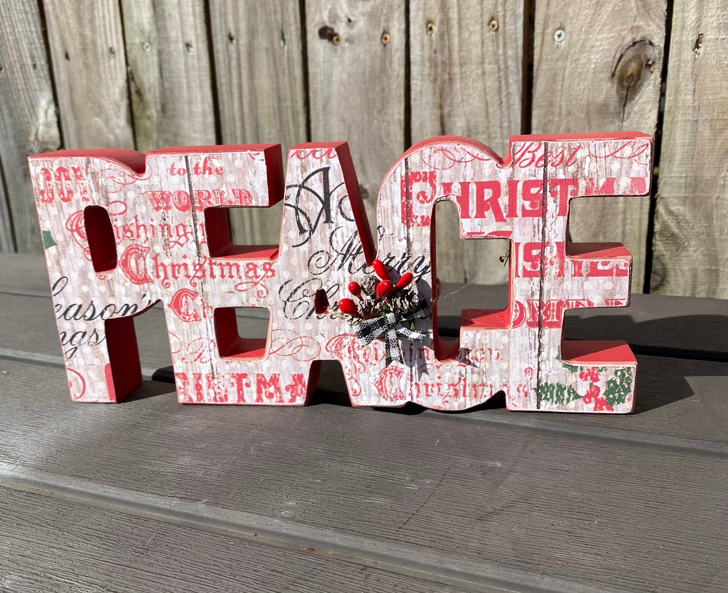 AGD Christmas Decor - Chunky Peace Joy Word Tabletop Signs 2pc Set