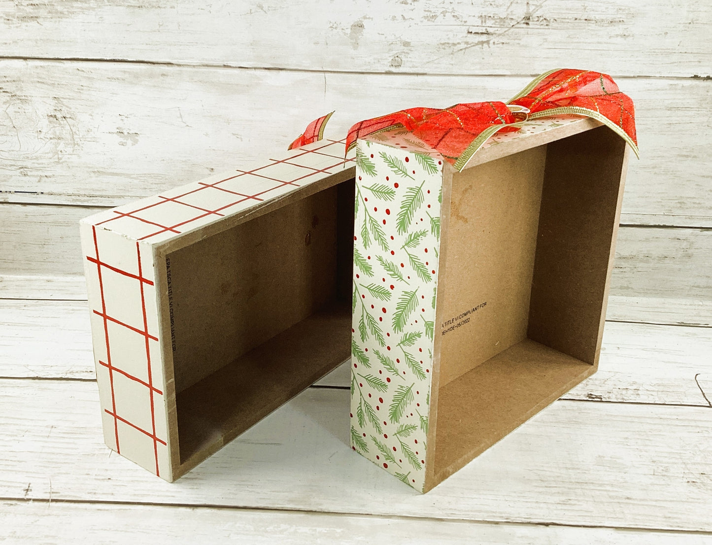 AGD Christmas Decor - Highland Scottish Cow Tabletop Box Signs 2pc Set