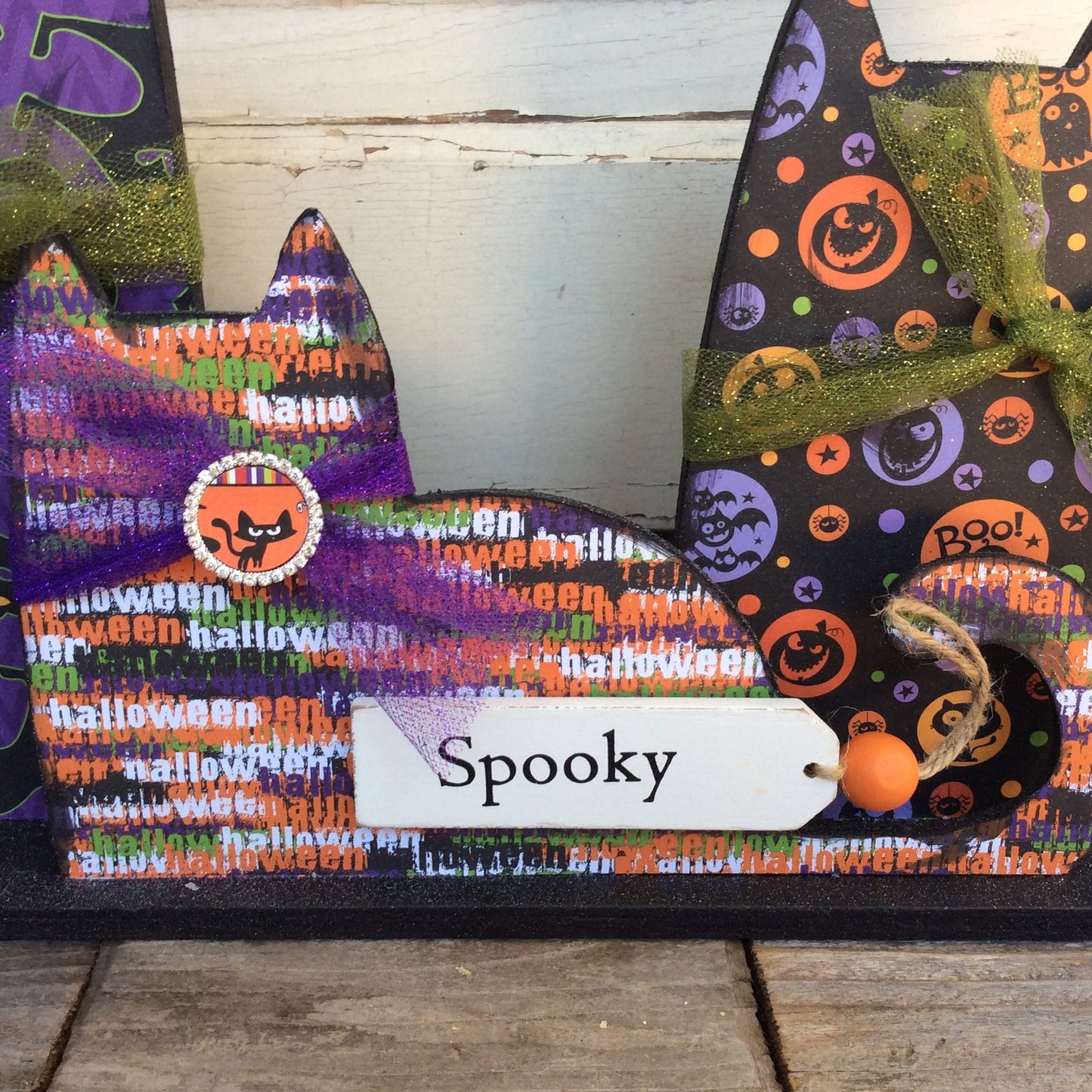 AGD Halloween Decor - Modern Prim Wood Trio Cat Tabletop Decor