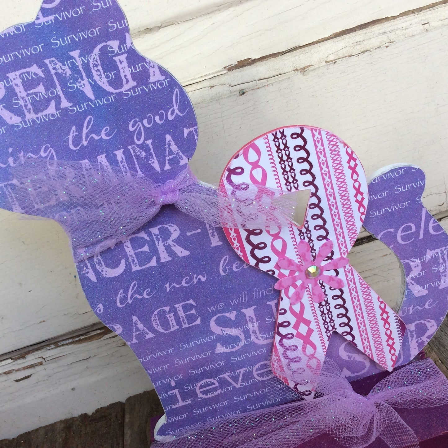 AGD Home Decor - Cancer Survivor Ribbon Cat Display