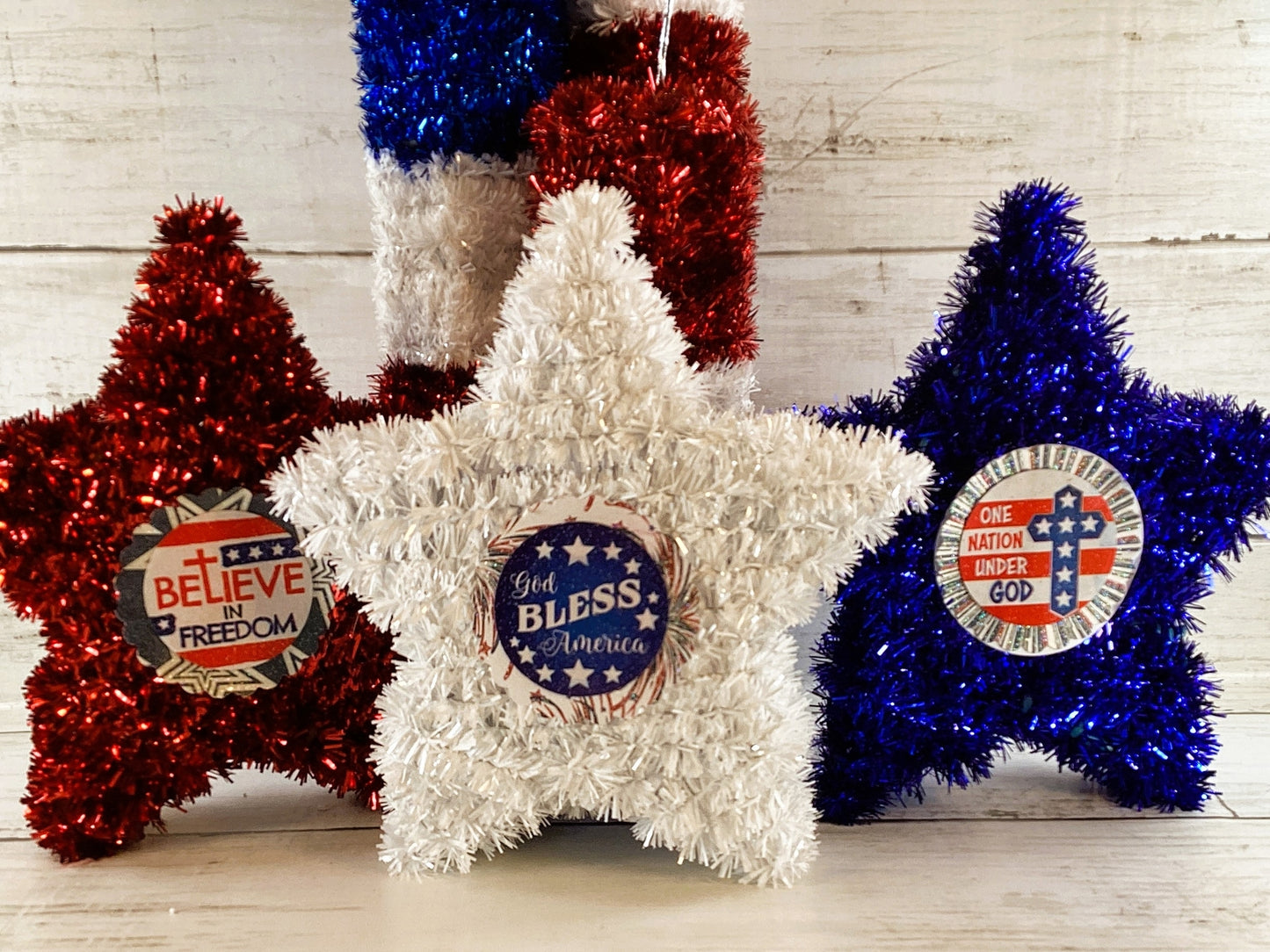 AGD Patriotic Decor - July 4th God Bless Tinsel Firecracker Party Supply