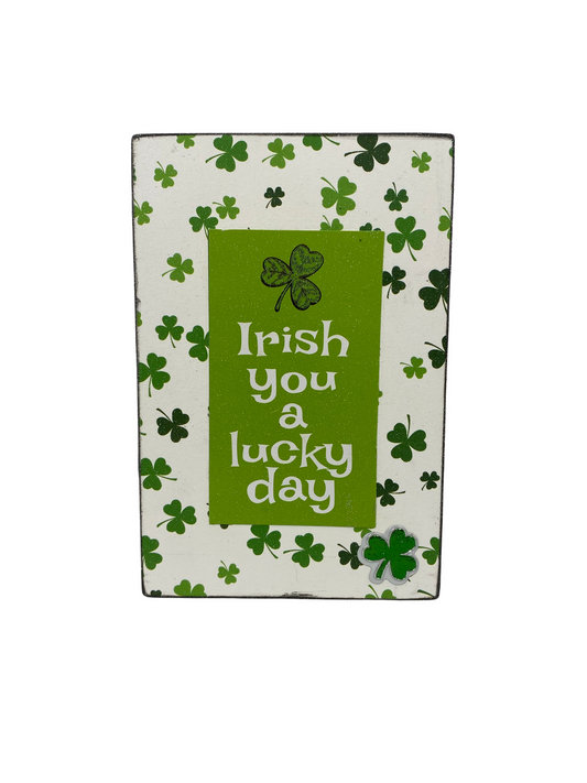 AGD St Patrick's Decor - Kiss Me I'm Irish Lucky Reversible Box Sign