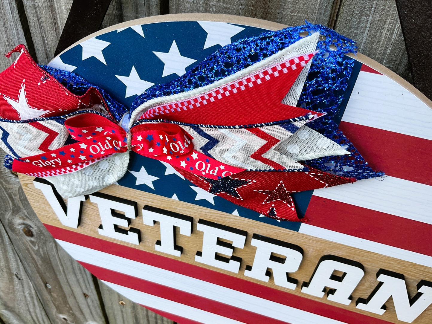 AGD Patriotic Decor - Veteran Wood Wreath Door Wall Sign 15-inch