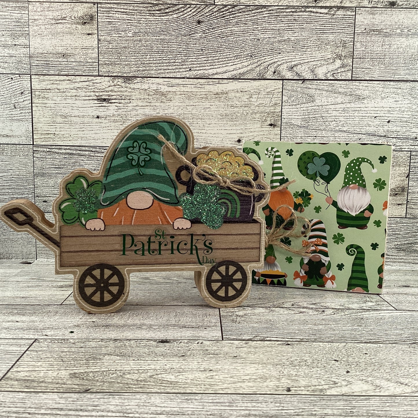 AGD St Patrick's Decor - Irish Sass Gnome Chunky Wagon Sign 2pc Set
