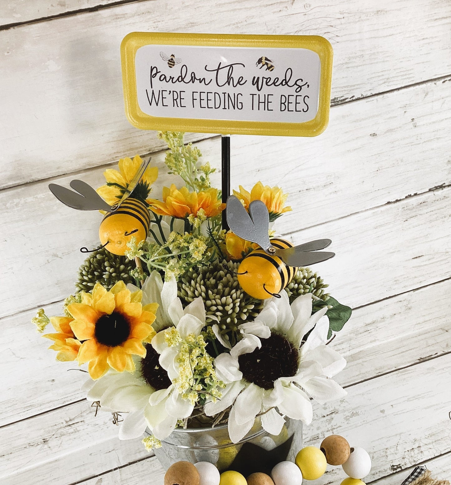 AGD Summer Decor - Bee Theme Sunflower Centerpiece Display