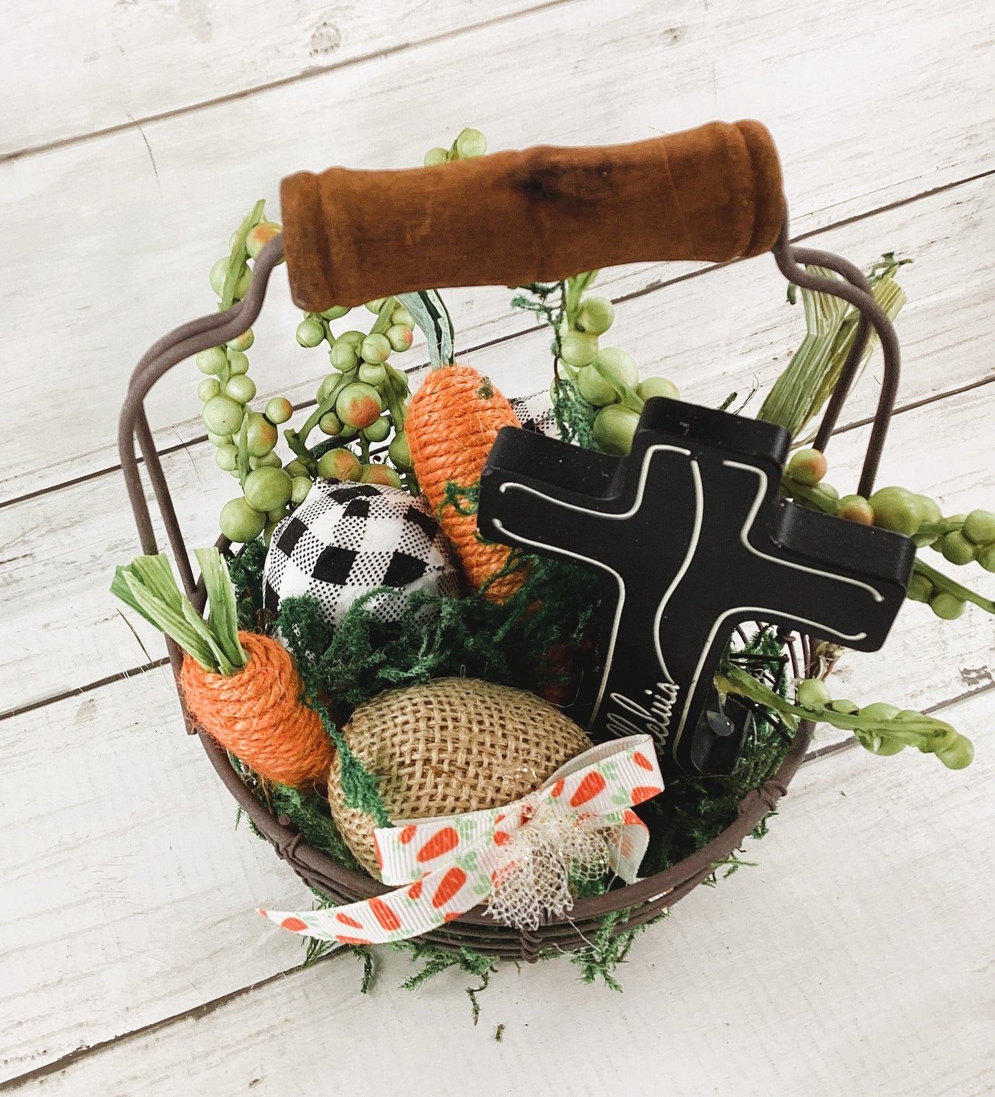 AGD Easter Decor - Egg Carrot Cross Filled Wire Basket