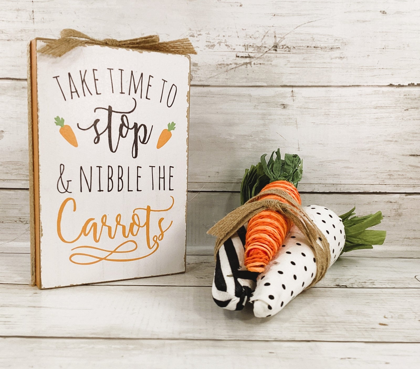 AGD Easter Spring Decor - Nibble The Carrots Bunches Tier Tray 2pc