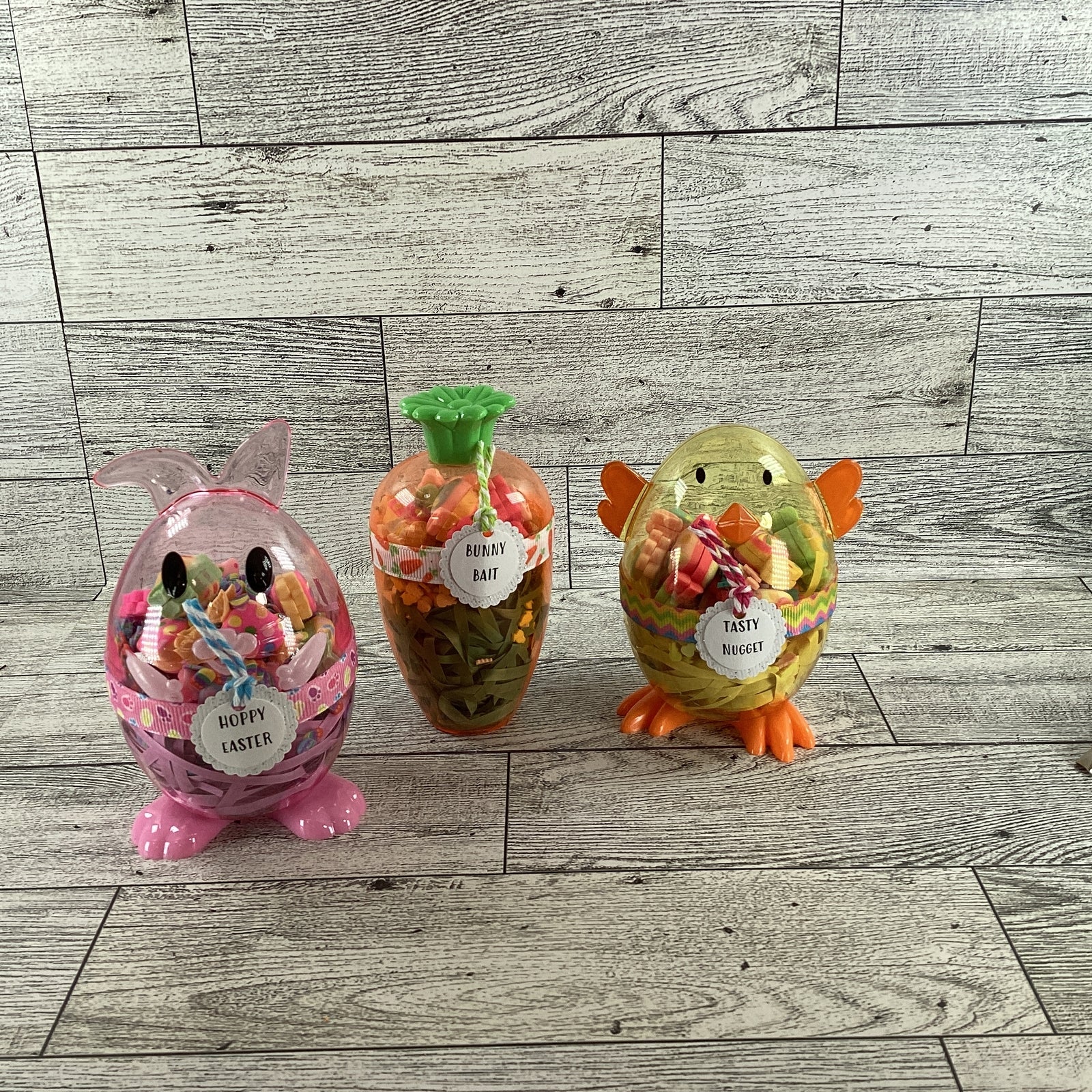 AGD Easter Decor - Plastic Carrot Egg Chick Filled Shaker Sitter 3pc Set