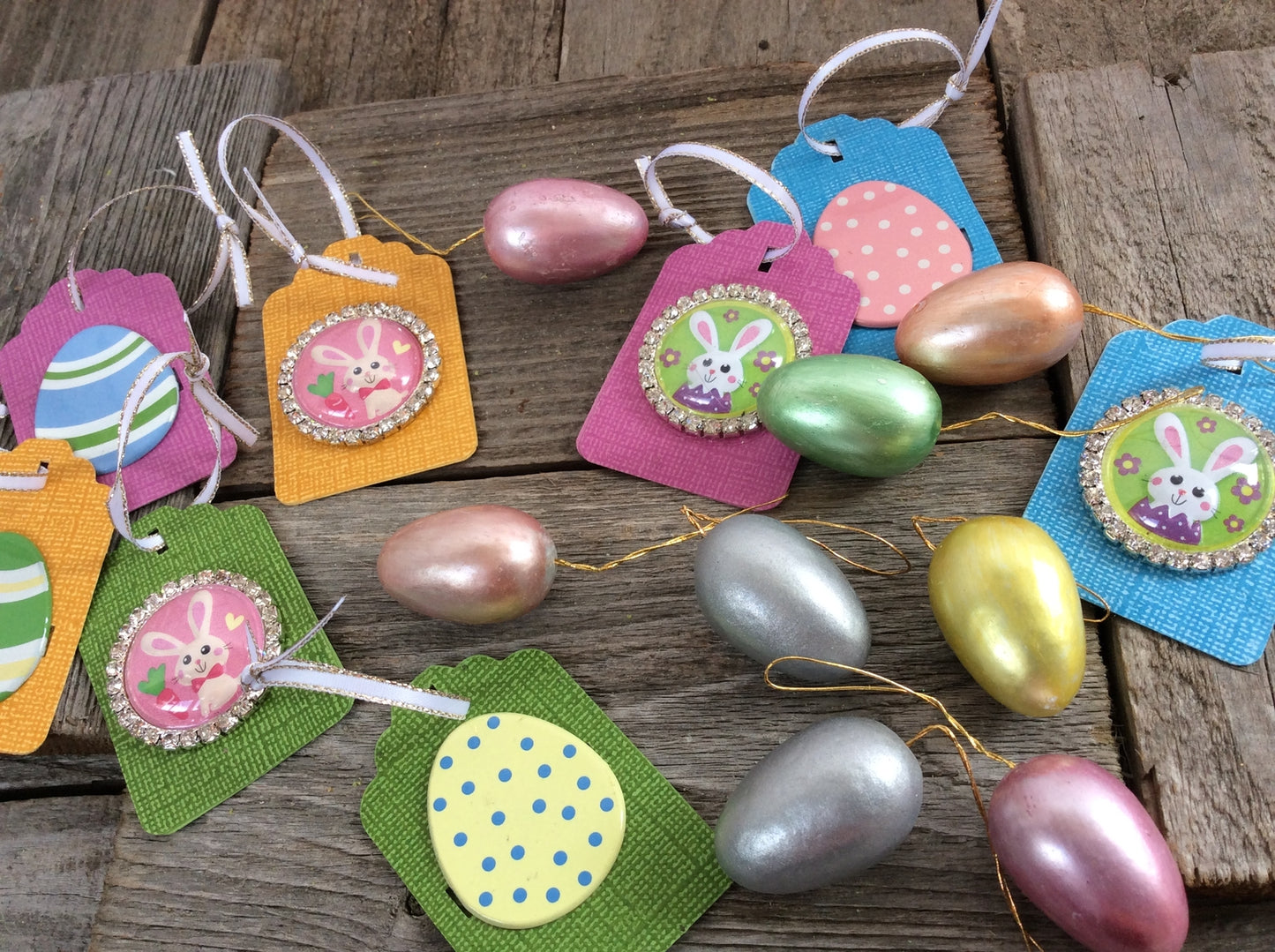 AGD Easter Decor - 2ft White Wire Tree with Ornaments #69