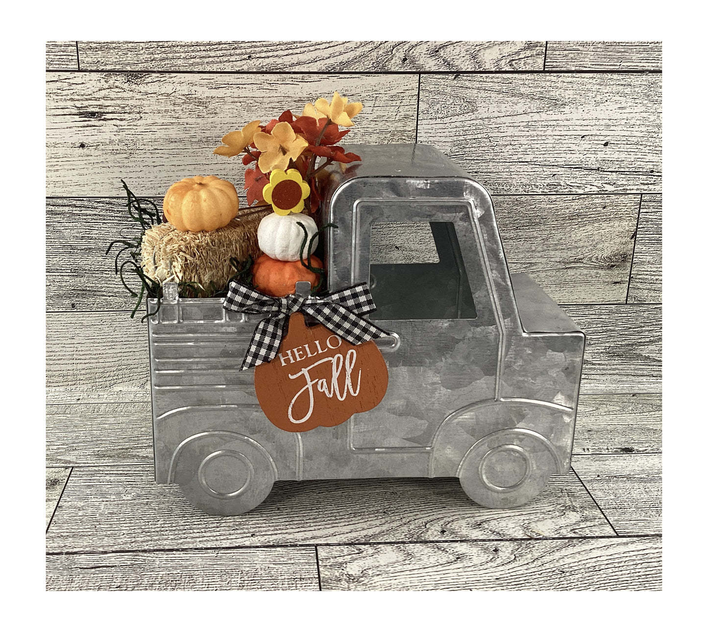 AGD Fall Decor - Pumpkin Metal Truck Rolling Pin Booth Ladder Tier Tray