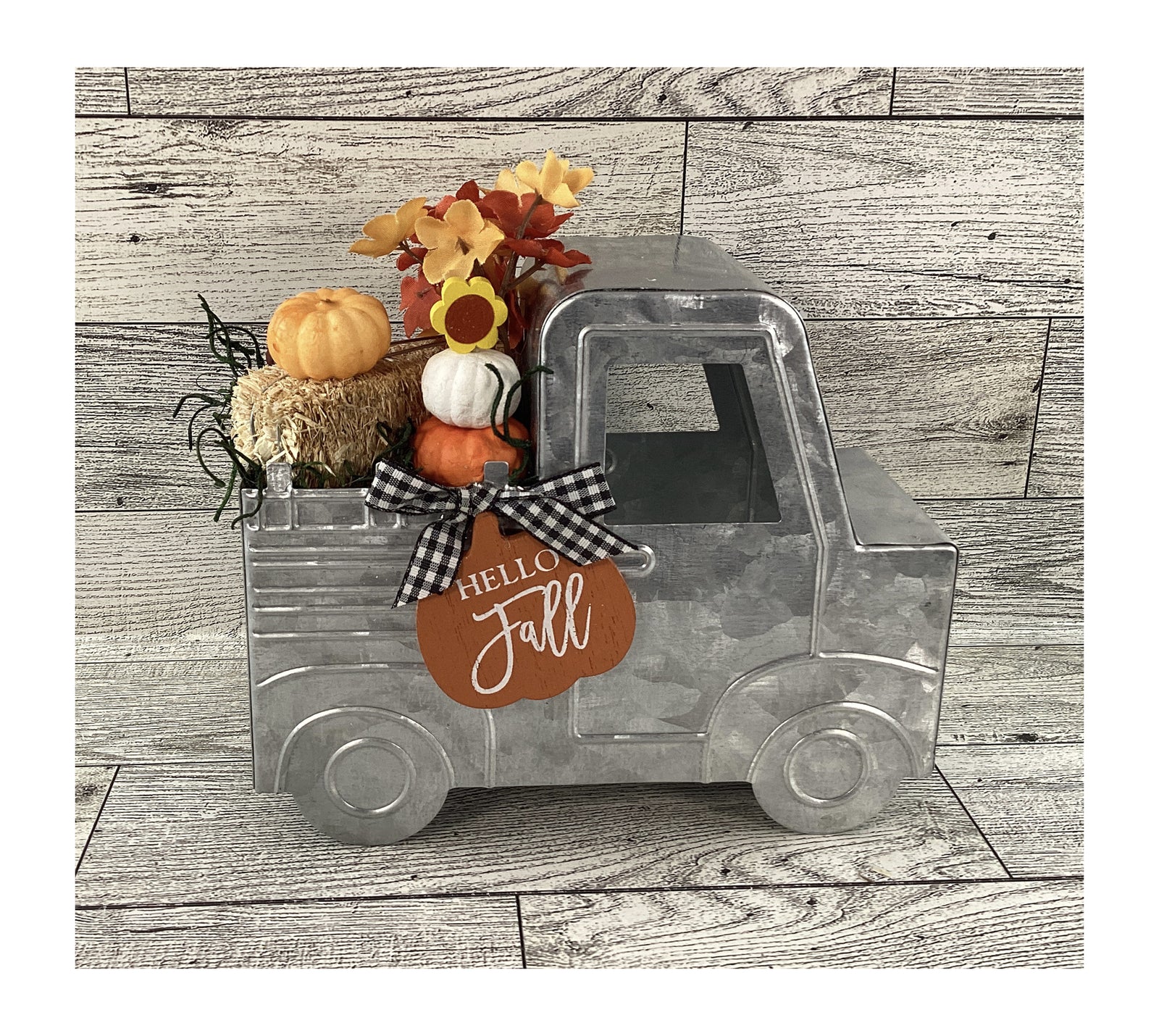 AGD Fall Decor - Pumpkin Metal Truck Rolling Pin Booth Ladder Tier Tray
