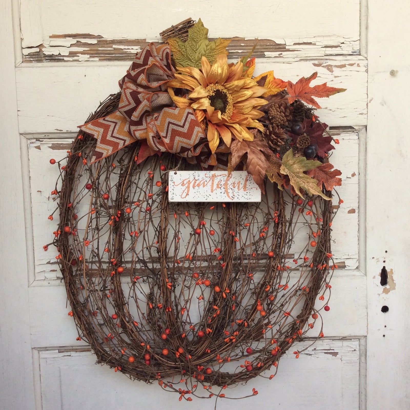 AGD Fall Decor - Flat Grapevine Pumpkin Grateful XX Large Wreath