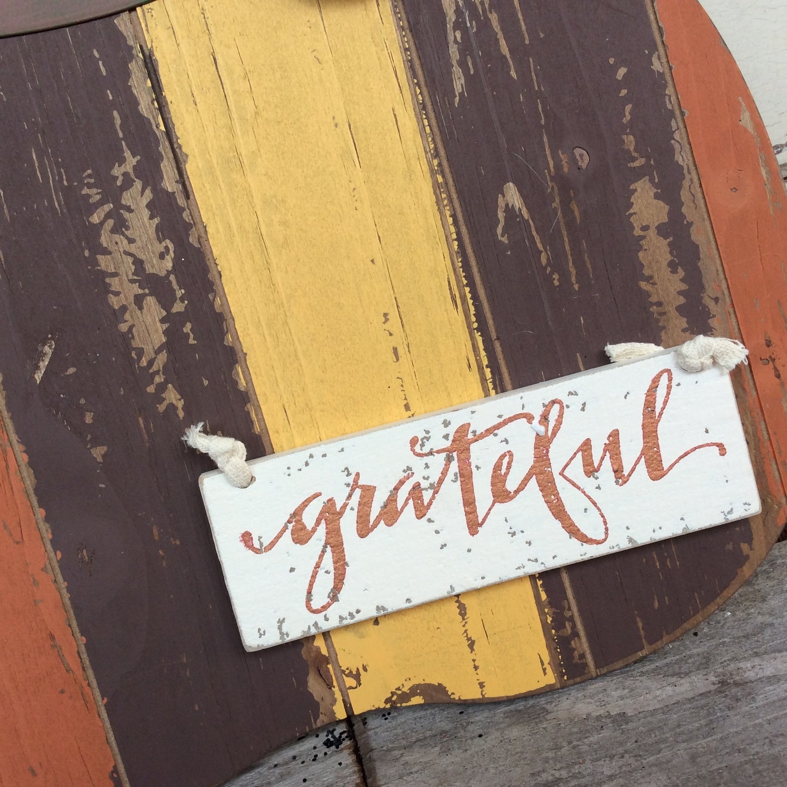 AG Designs Fall Decor - Wide Slat Pallet Pumpkin GRATEFUL