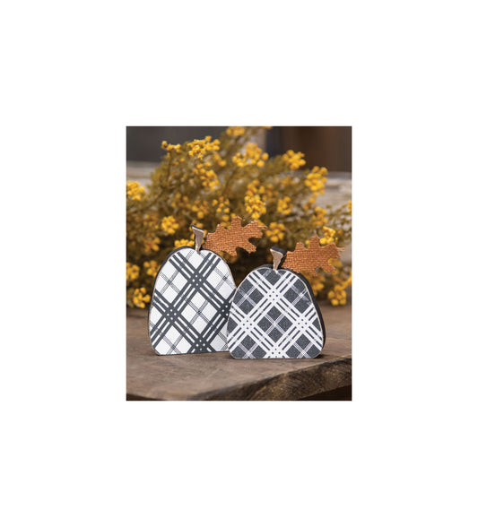 CH Fall Decor - Small Prim Black Plaid Wood Pumpkin Sitters 2pc