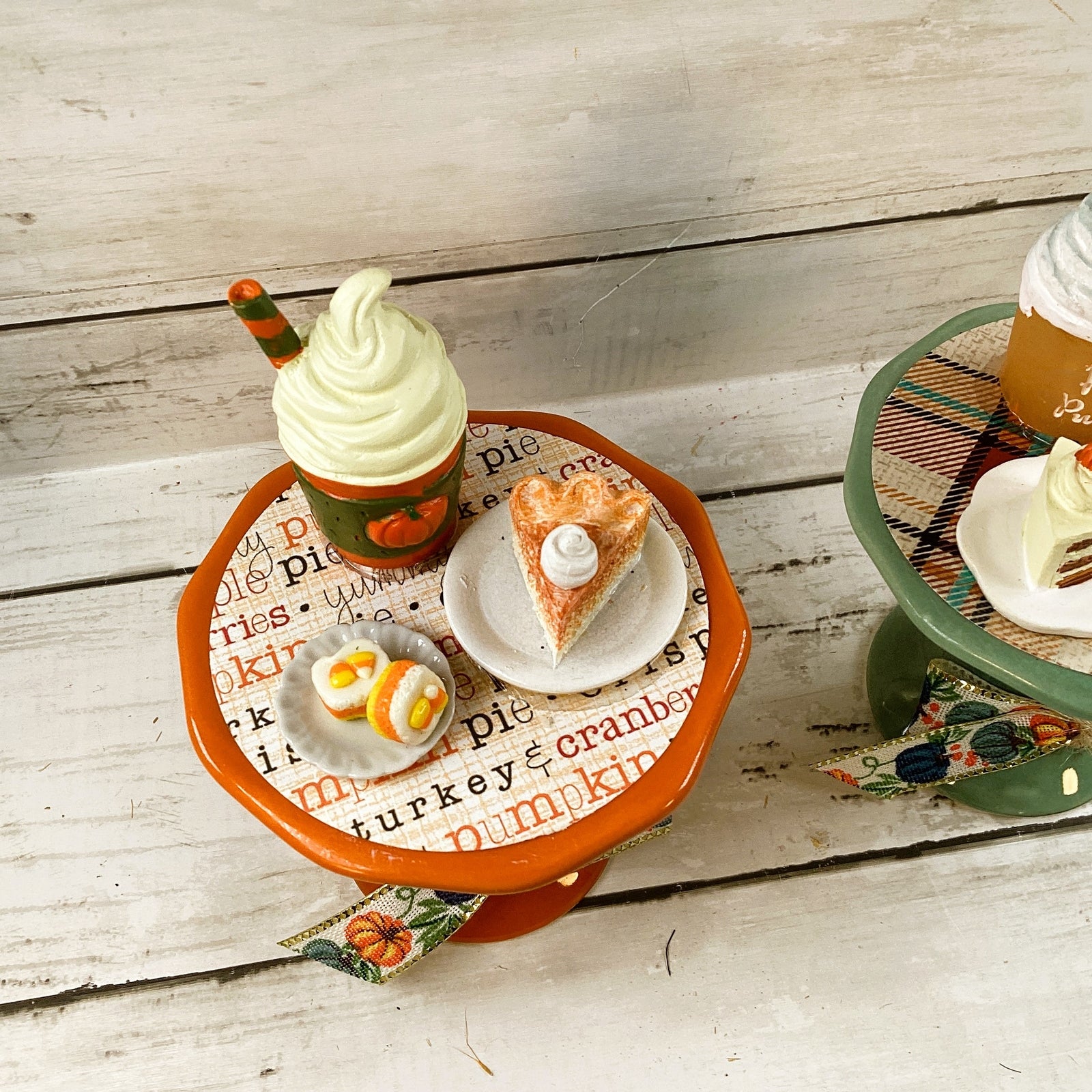 AGD Fall Decor - Pumpkin Spice Latte Pie Dessert Cupcake Risers 2pc