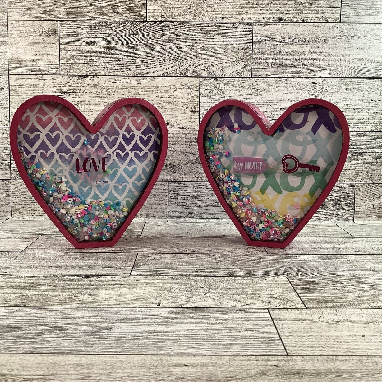 AGD Valentine Decor - Heart Shape Chunky Wood Dry Shaker 2pc Set