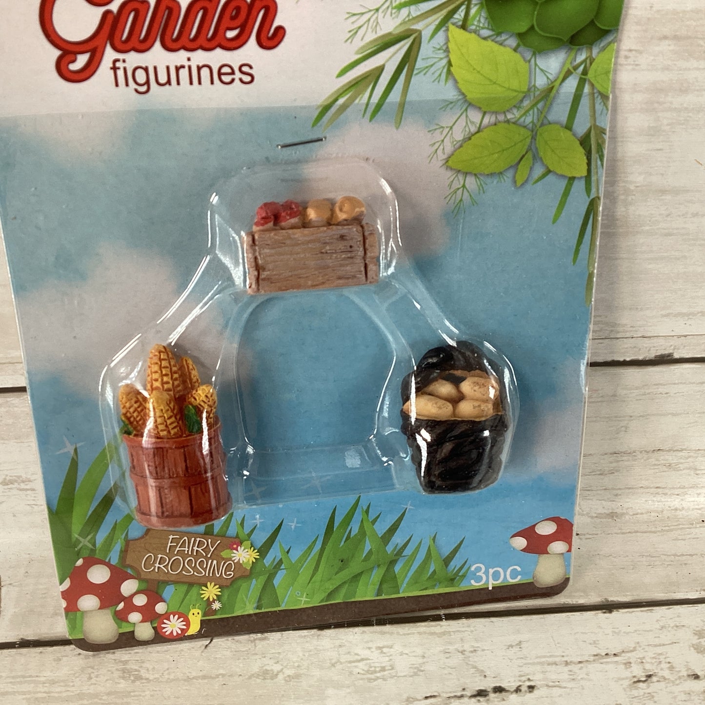 DT Fall Decor - Resin Fairy Garden Corn Potato Veggies Crate