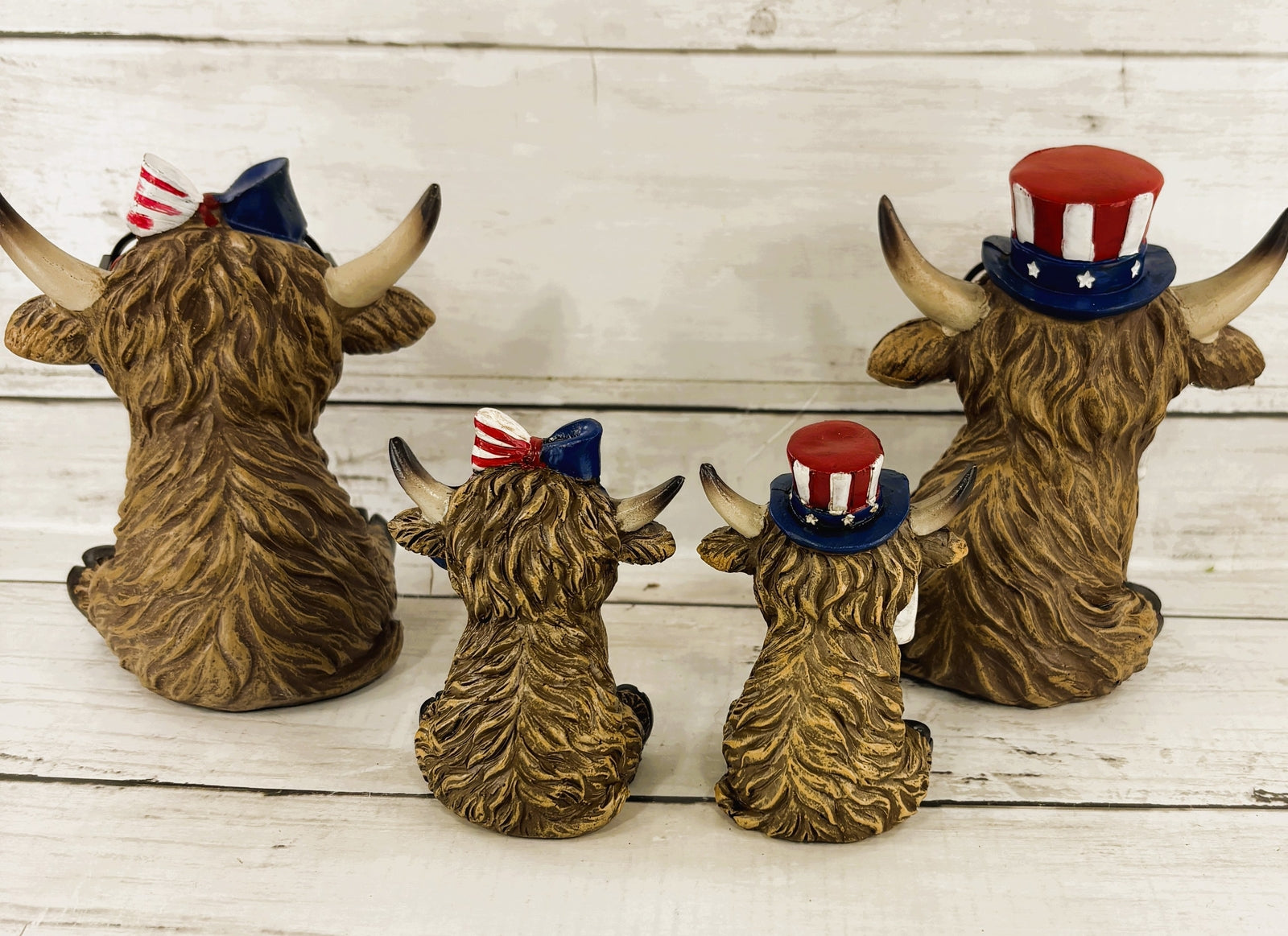 HL Patriotic Decor - July 4th Resin Highland Cow Couple SM & LG Figurines 4pc