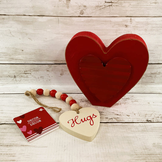 LS Valentines Decor - Chunk Red 3-D Heart  & Garland 2pc Set