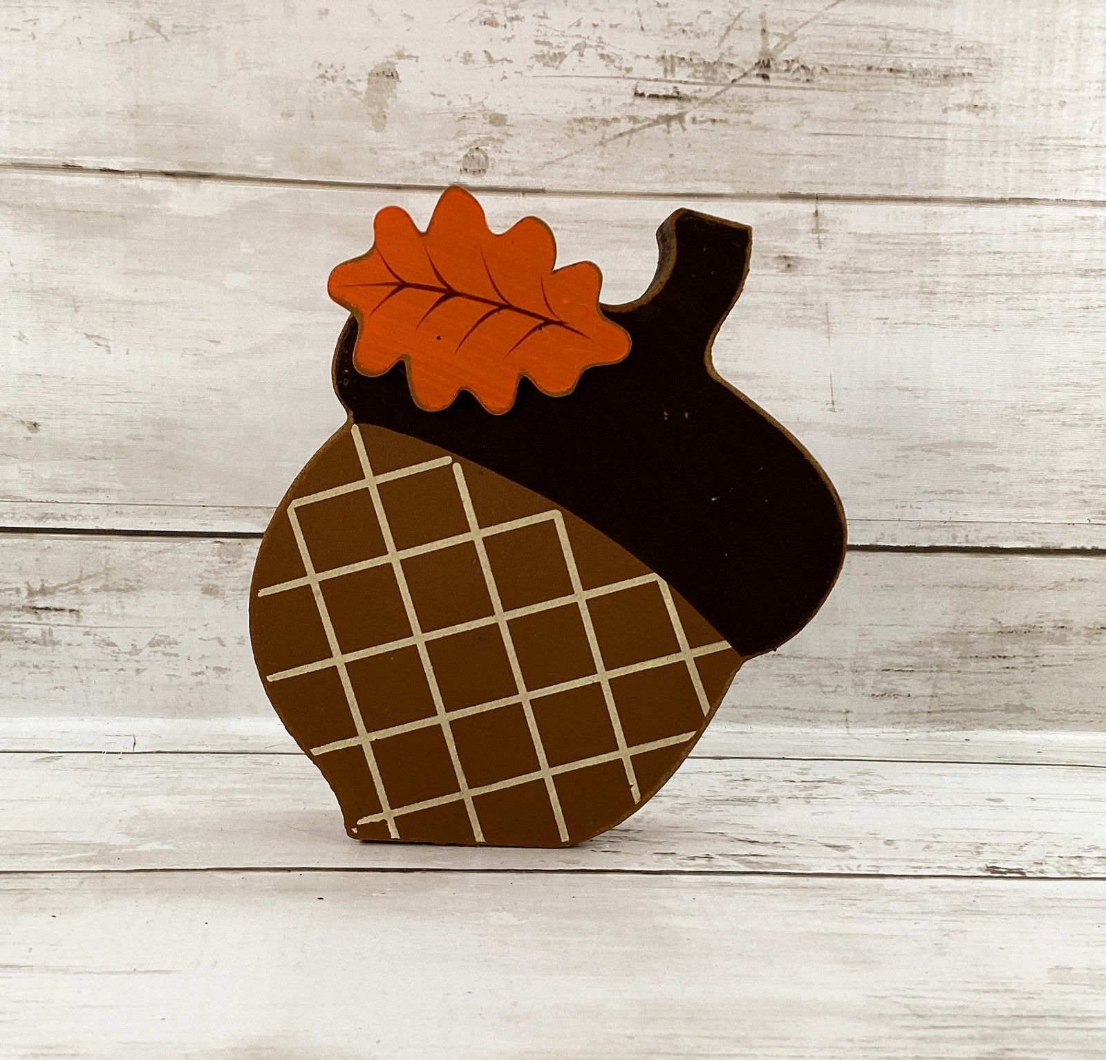 Fall Decor - Chunky Wood Acorn Icon Sitter
