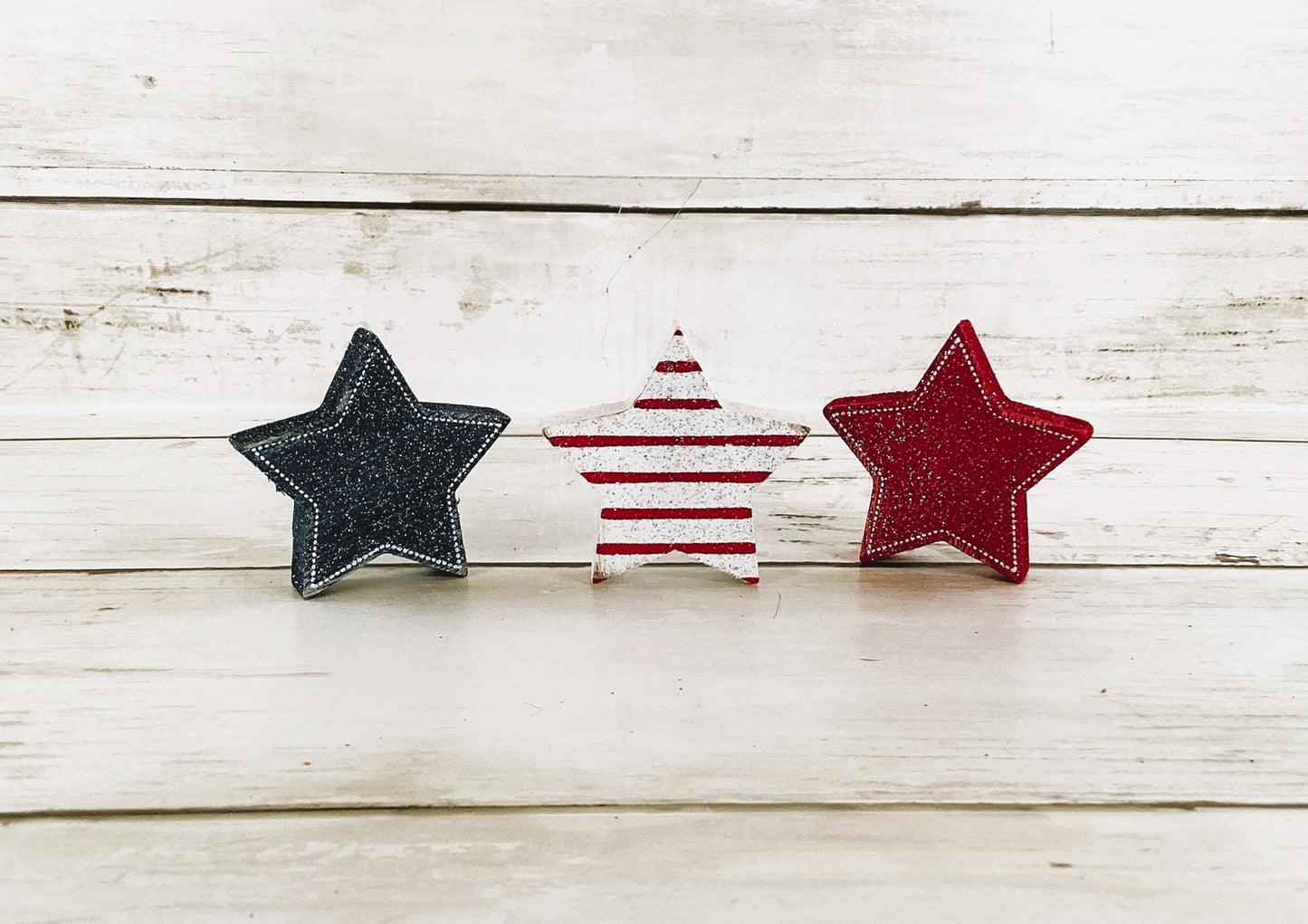 AGD Patriotic Decor - July 4th Believe Freedom Tier Tray Sign & Stars