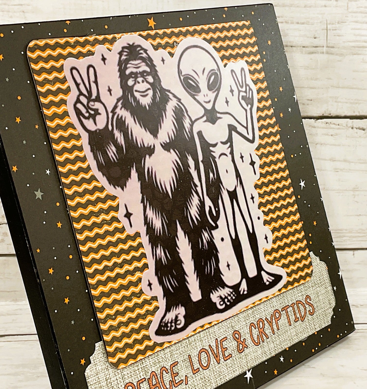 AGD  Bigfoot Decor - Peace Love Cryptids Alien Easel-back Sign